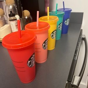 2020/21 Starbucks Color Changing Cups and Holiday Cup and 2020/21 Earth Day Cups